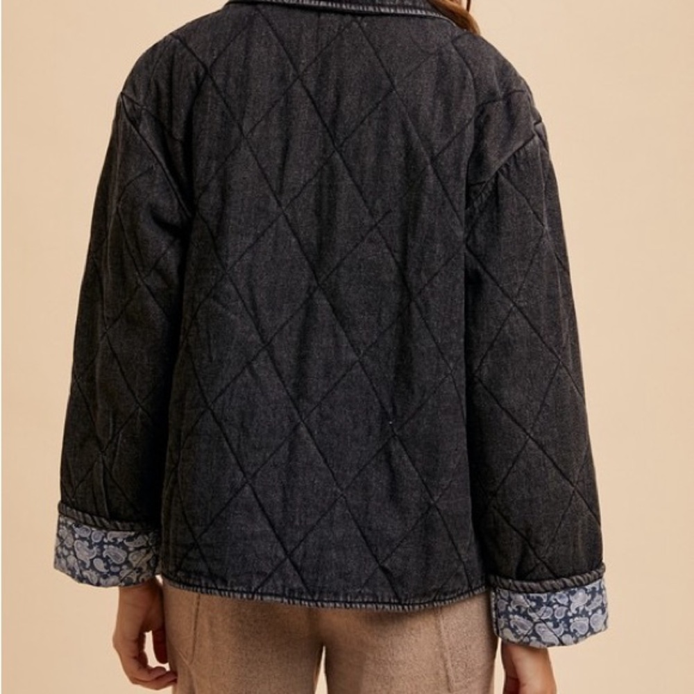 Annie Wear Quilted Printed Lining Snap Down Denim Jacket Black - Picture 3 of 5